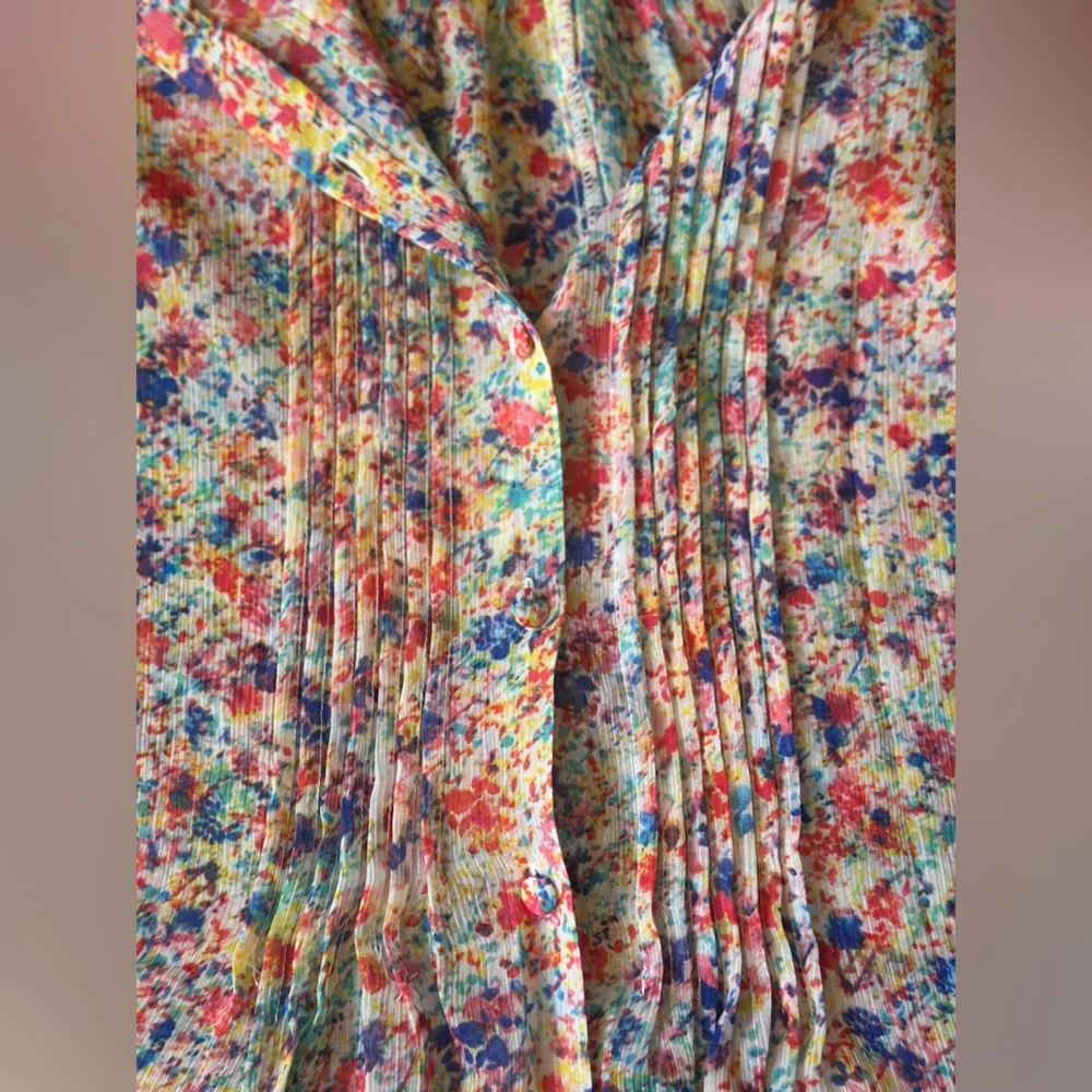 Liz Claiborne Colorful Floral Button-Down Blouse - Picture 2 of 3